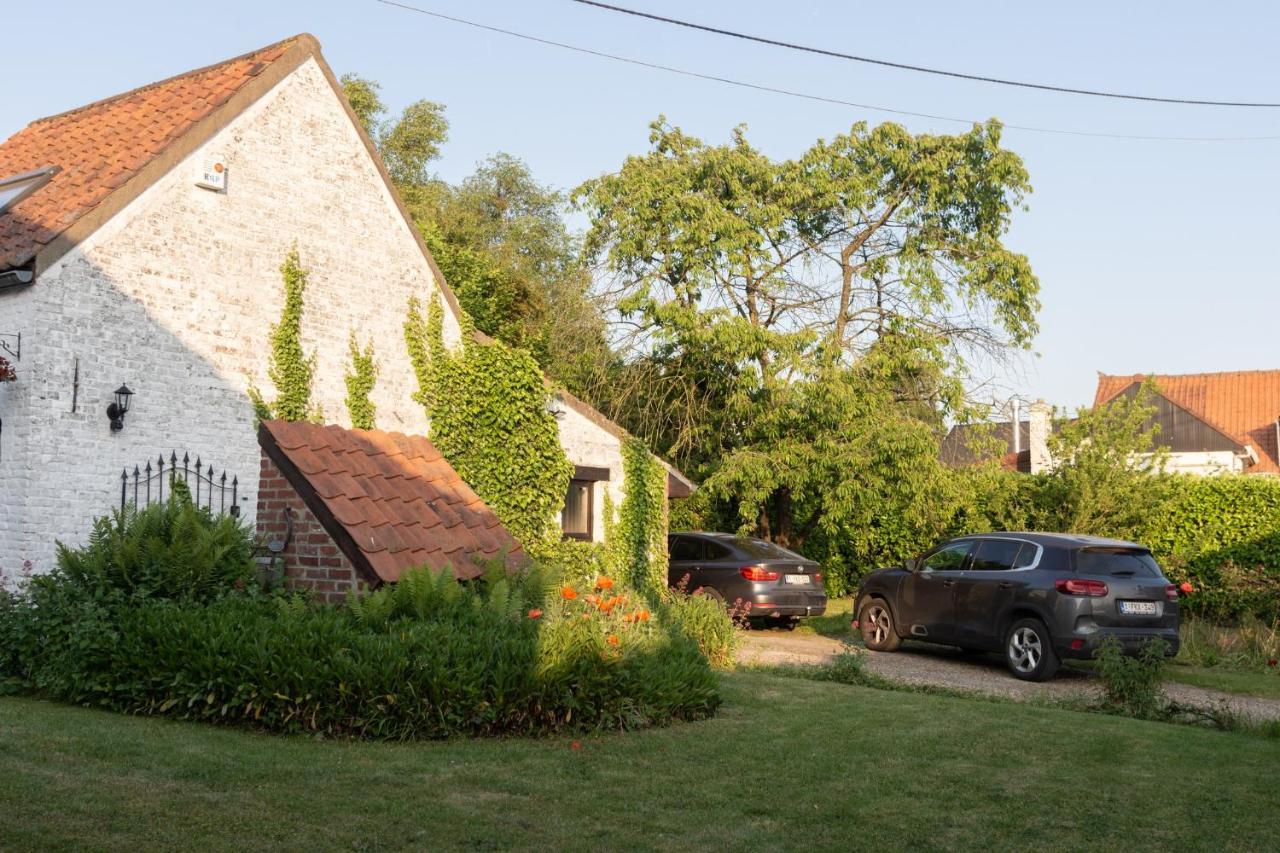 La Bergerie Chambre D'Hotes Leuze-en-Hainaut Exterior foto